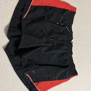 Nike black/red shorts